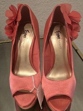 FIONI Clothing Coral Peep-Toe Pumps with Flower Accent